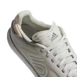 Five Ten Sleuth DLX Women's MTB Shoe - Sesame -Five Ten 363677 04 d 783982