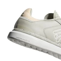 Five Ten Sleuth DLX Women's MTB Shoe - Sesame -Five Ten 363677 05 d 783983