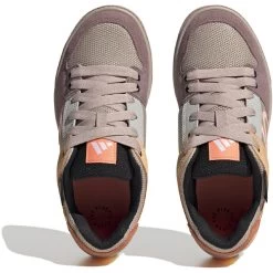 Five Ten Freerider Women's Mountain Bike Shoes - Wonder Taube / Cloud White / Acid Orange 10 Five Ten Freerider Women's Mountain Bike Shoes - Wonder Taube / Cloud White / Acid Orange -Five Ten five ten hq2102 freerider wonder taube cloud white acid orange 02 1448852