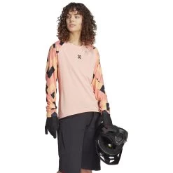 Five Ten TrailX Women's Longsleeve - Semi Coral Fusion 9 Five Ten TrailX Women's Longsleeve - Semi Coral Fusion -Five Ten five ten hs8756 trailx longsleeve semi coral fusion 04 1441144